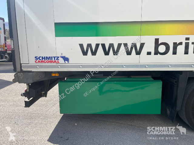 نصف مقطورة Schmitz Cargobull Semitrailer Reefer...
