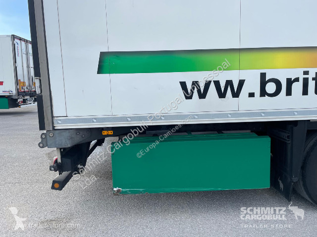 نصف مقطورة Schmitz Cargobull Semitrailer Reefer...