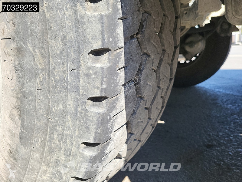 نصف مقطورة Schmitz Cargobull SCB*S3D Lift Axle...