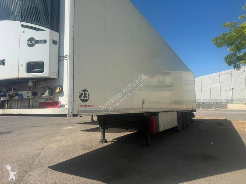 نصف مقطورة Schmitz Cargobull