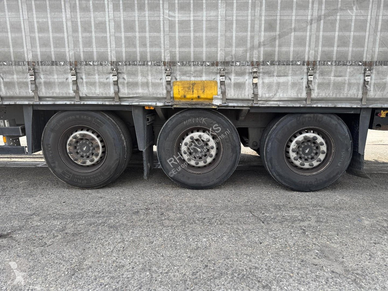 Oplegger Schmitz Cargobull SCB*S3T 3 AXLE...