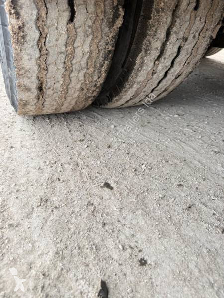 نصف مقطورة Trailor