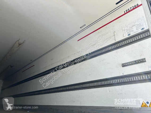نصف مقطورة Schmitz Cargobull Reefer Standard...