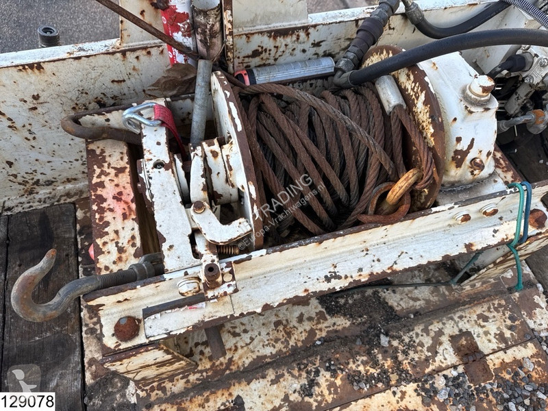 Maskinbæreren Trax Lowbed 43.000 KG, Winch