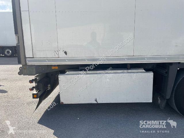 نصف مقطورة Schmitz Cargobull Semitrailer Reefer...