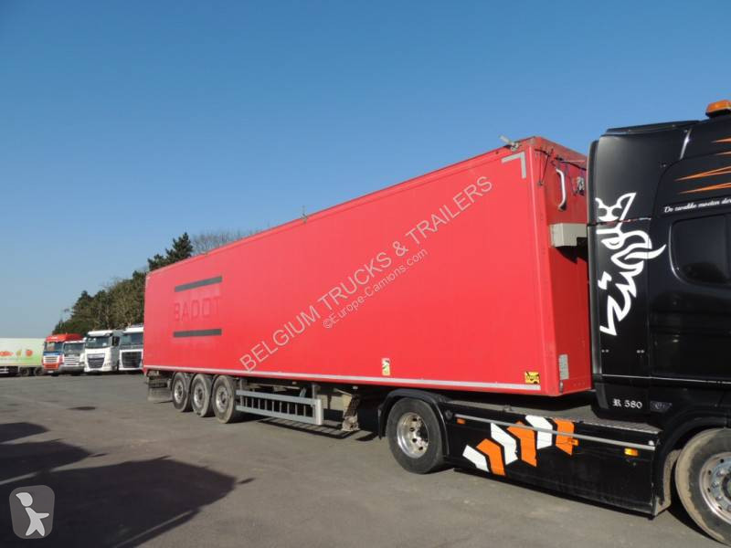 نصف مقطورة Kraker trailers