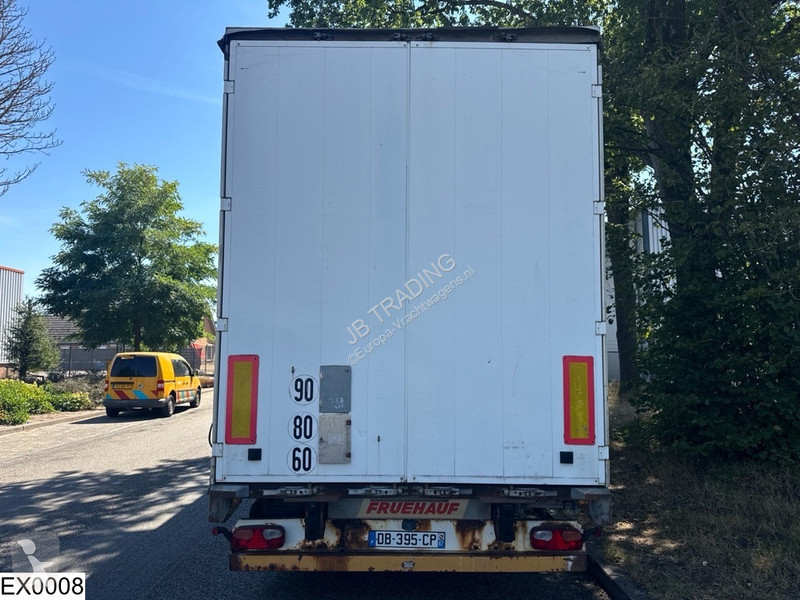 نصف مقطورة Fruehauf Tautliner