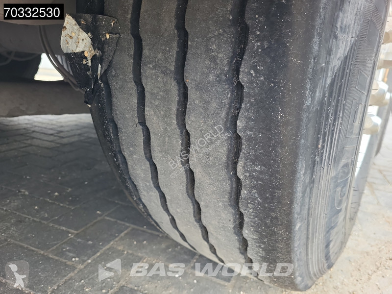 نصف مقطورة Spitzer SFS 2x Liftachse 39m3 Cement