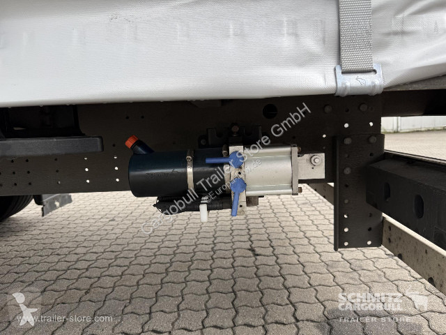نصف مقطورة Schmitz Cargobull Curtainsider Mega...