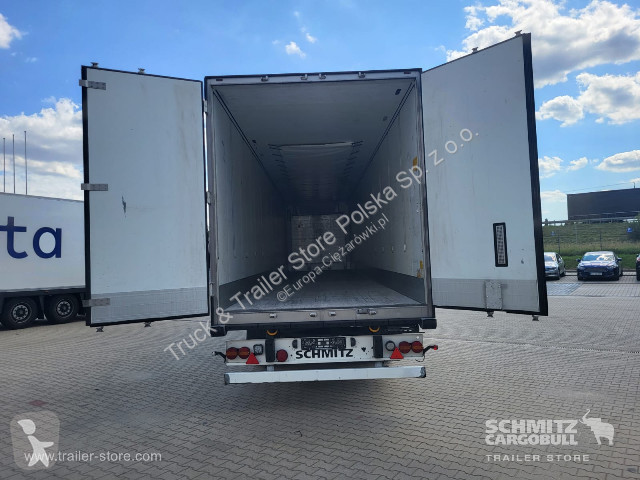 Полуремарке Schmitz Cargobull Tiefkühlkoffer...
