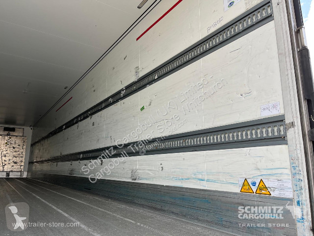 Oplegger Schmitz Cargobull Reefer Standard