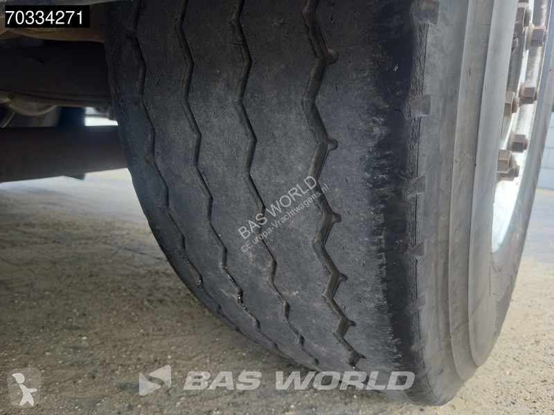 Félpótkocsi  APK 03-2027 39.000 Ltrs Lift Axle...