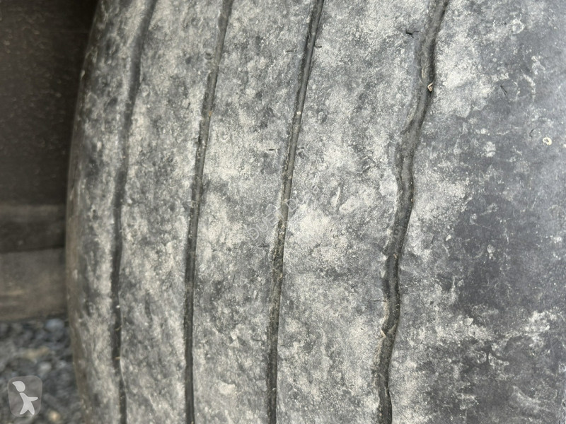Напівпричіп Krone SD Standard Osie Krone