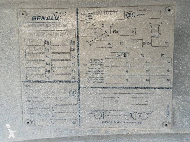 Напівпричіп Benalu