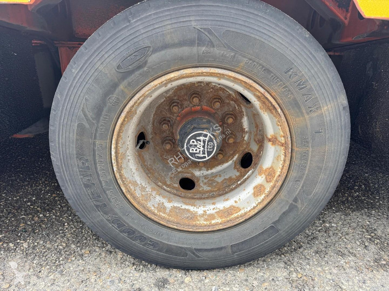 Oplegger Meusburger MTS 3 - 3 AXLE BPW STEERING...
