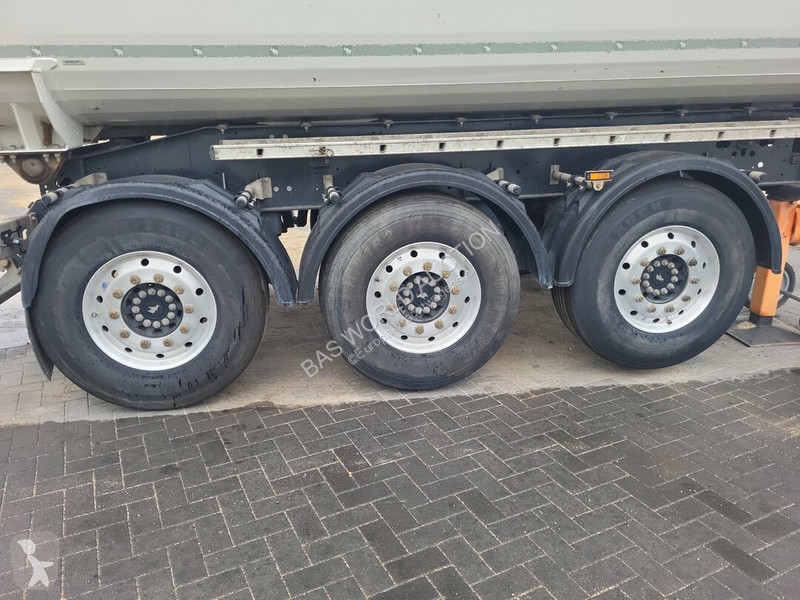 Semirremolque Schmitz Cargobull SCB*S3D