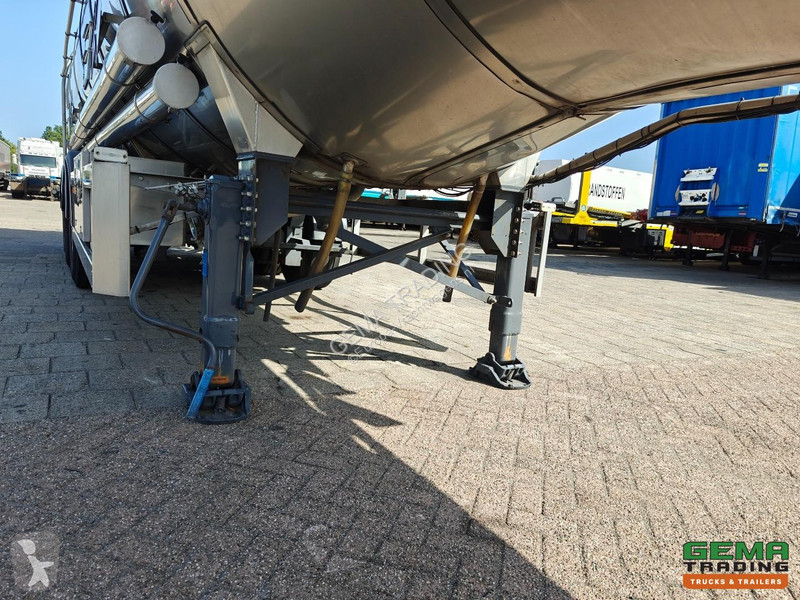 Полуприцеп Burg BPO 12-27 Z 32,620L - ADR FL/AT...
