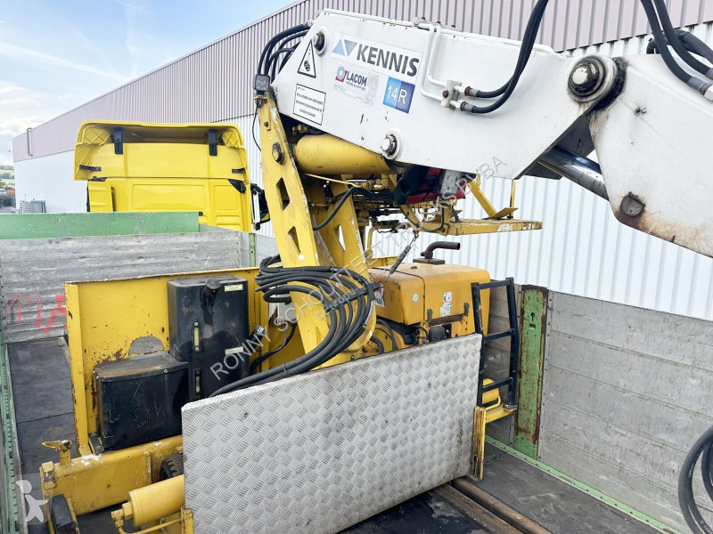 Baustoff-Auflieger mit Rollkran Kennis 14R...