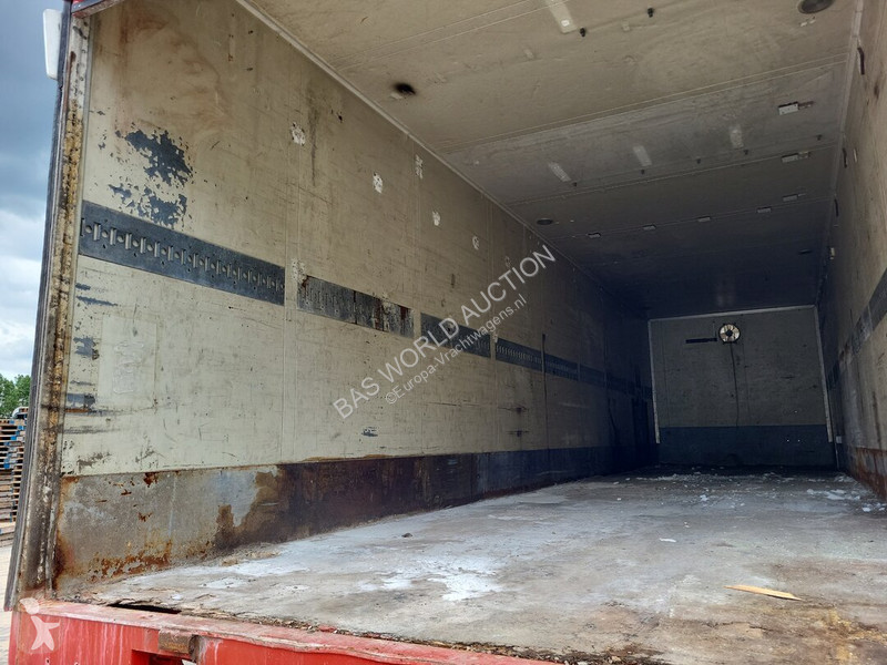Полуприцеп Schmitz Cargobull 10