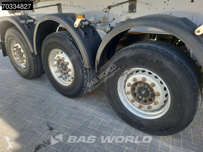 Полуприцеп Schmitz Cargobull SCB*S3D 3 axles