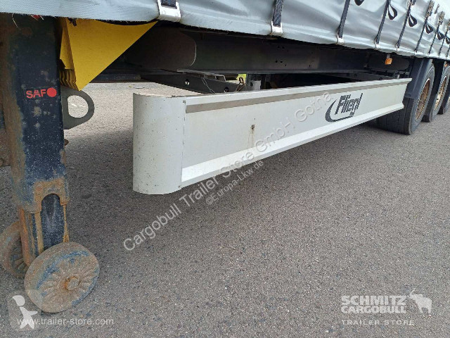 نصف مقطورة Fliegl Curtainsider Mega Getränke