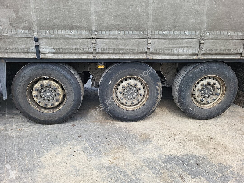 Semirimorchio Schmitz Cargobull SCB*S3T