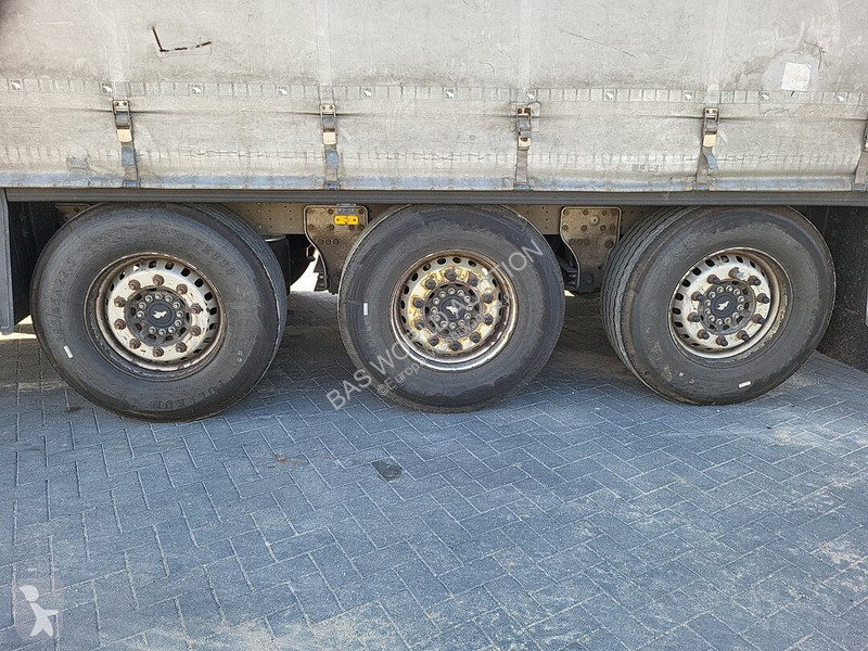 Semirimorchio Schmitz Cargobull SCB*S3T