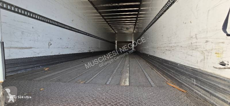 Fruehauf  semi-trailer