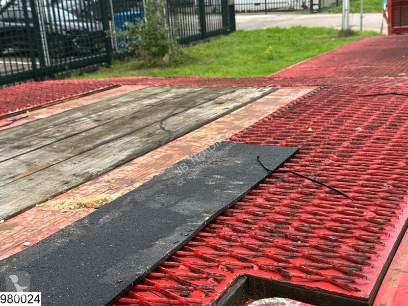 Превоз на строителна техника Verem Lowbed...