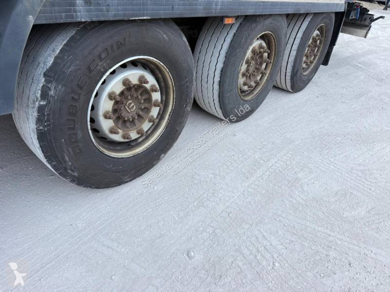 Krone  semi-trailer