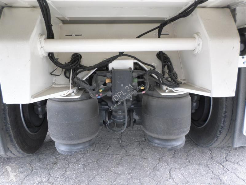 نصف مقطورة Trax  BENNE A FERRAILLE 80M3 TS3E
