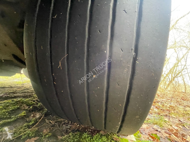 نصف مقطورة Kögel SN 24-1...