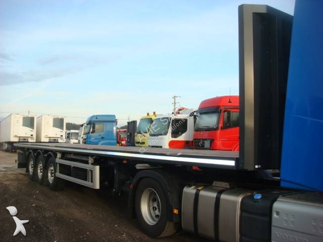 نصف مقطورة Lecitrailer NEUF DISPONIBLE SUR PARC...