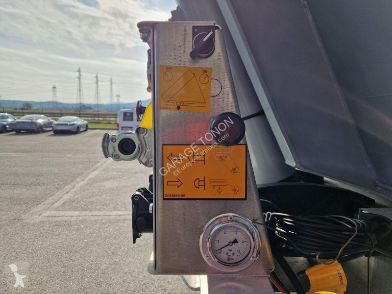 Semiremorca Benalu  SIDERALE 29 M3