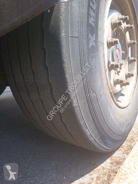 نصف مقطورة Trouillet 38 TONNES HAYON CAISSE...