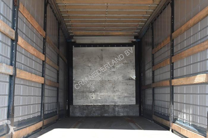 Oplegger  S340 3 AXLE CURTAINSIDER SLIDING ROOF...