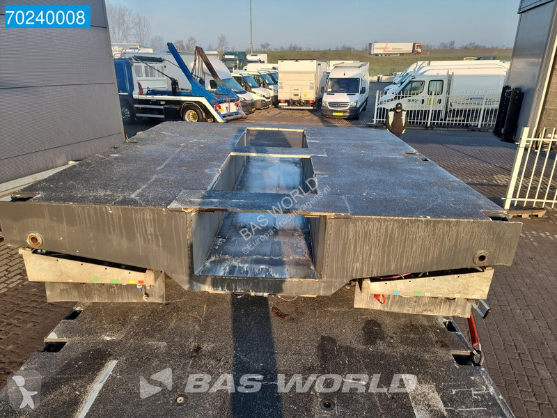 Oplegger Scheuerle E2HKM 1250.2800 More axles...