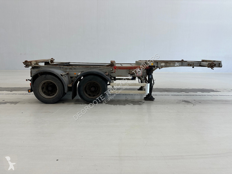 Semiremorca Asca Bi-train skelet 20 ft