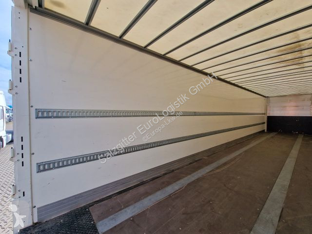Semiremorca Kögel S24-1 / Liftachse