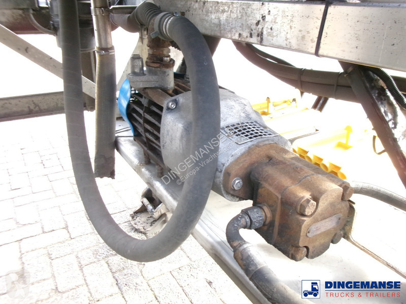 Semiremorca Crossland Bitumen tank inox 33 m3 /...