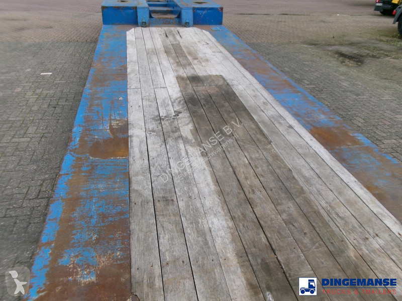Semiremorca Nooteboom 3-axle lowbed trailer...