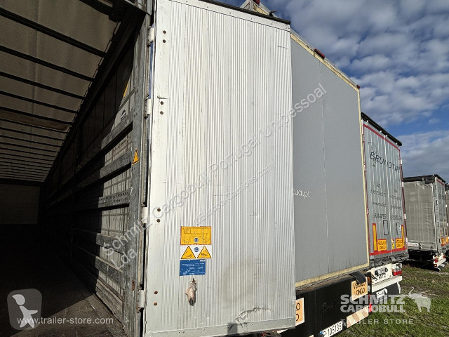 Semitrailer Schmitz Cargobull Semitrailer...