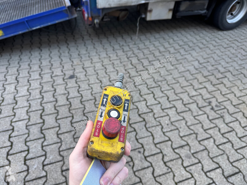 Semitrailer Renders NS4L32 NS4L32, Seilwinde,...