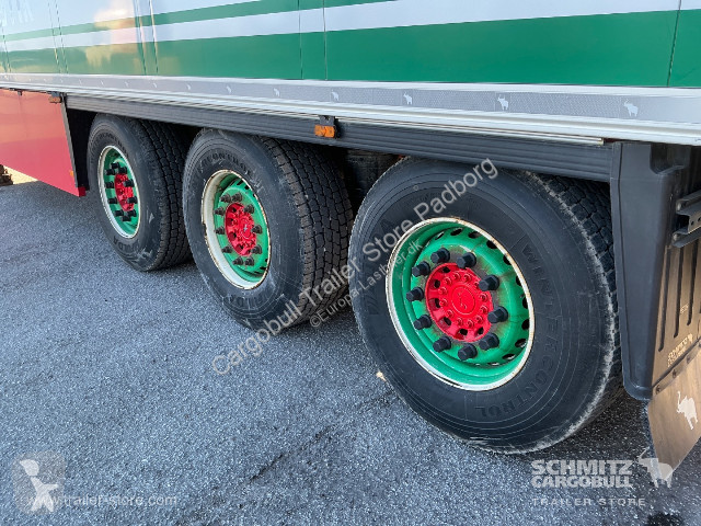 Sættevogn Schmitz Cargobull Tiefkühler Standard