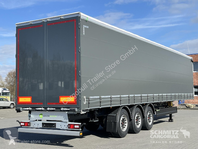 Semitrailer Berger Curtainsider Standard Getränke