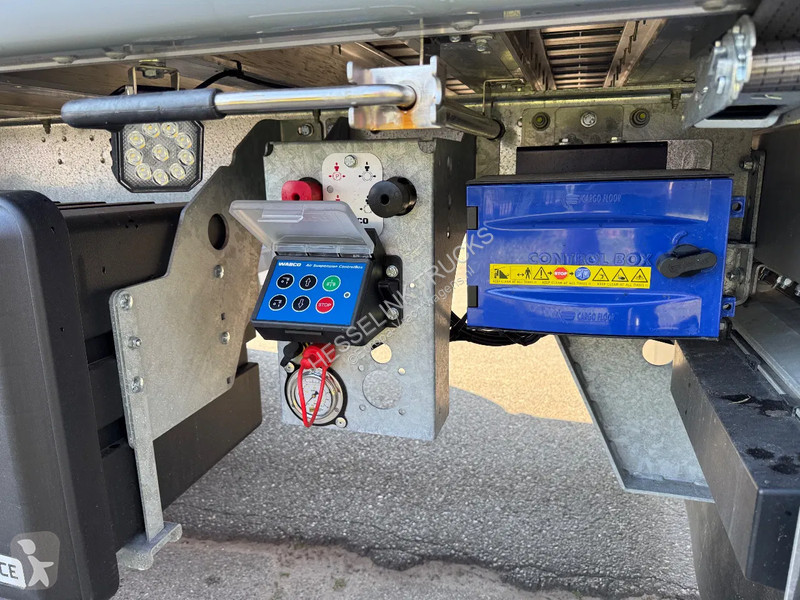 Semiremorca Kraker trailers 92m3 K-Force...