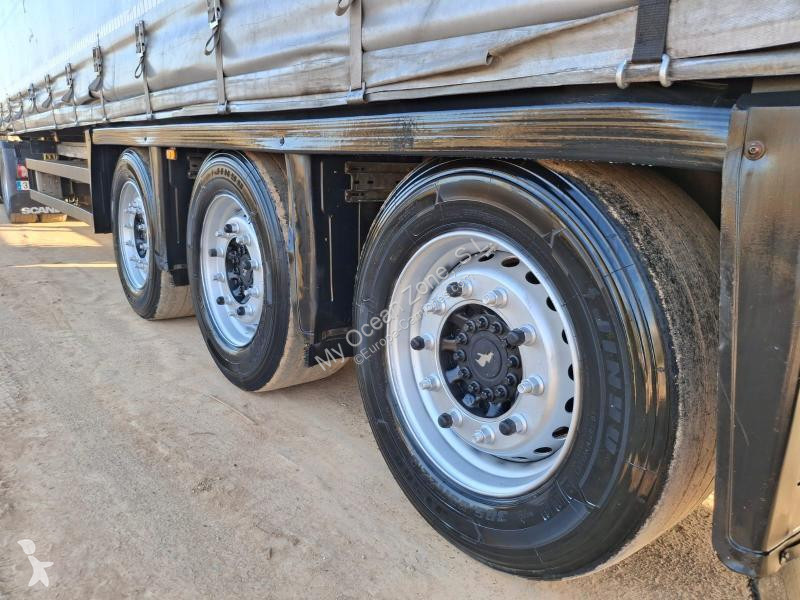 Semirremolque Schmitz Cargobull Tauliner Semimega