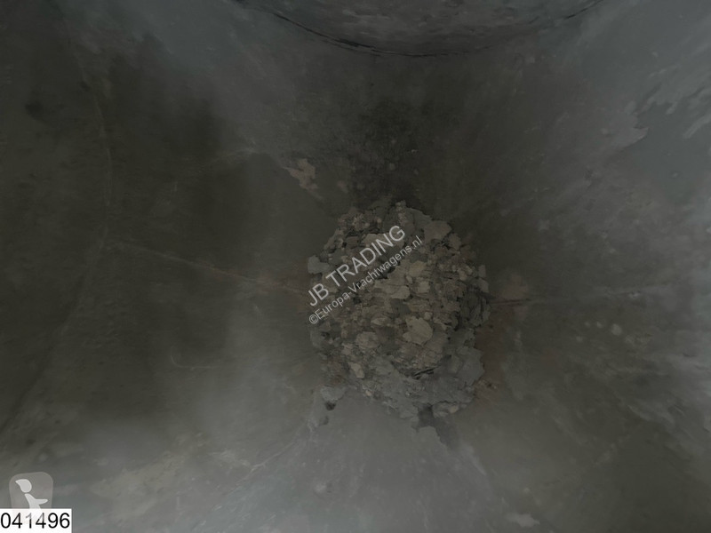 Semi reboque Spitzer Silo 60300 Liter SILO / FUEL