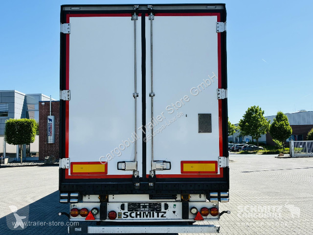 Semirimorchio Schmitz Cargobull Tiefkühler...