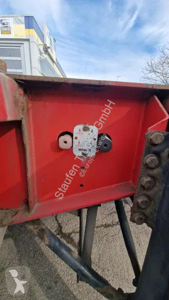 Semitrailer Schwarzmüller kurzes 3- Achs...